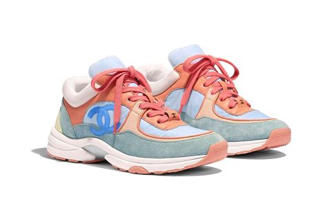 chanel sneakers blauw oranje|Chanel sneakers 9.5.